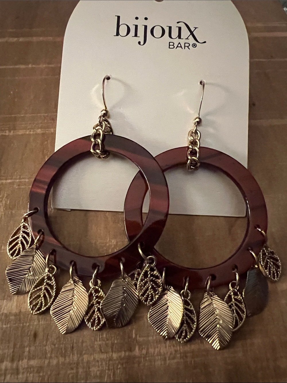 3/$18 Bijoux Brown Tortoiseshell Hoop Earrings with Gold Leaf Charms Lot 6040